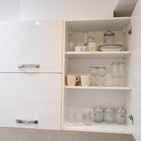 Guesthost - Roomy In Rome's Centre Apartamento *